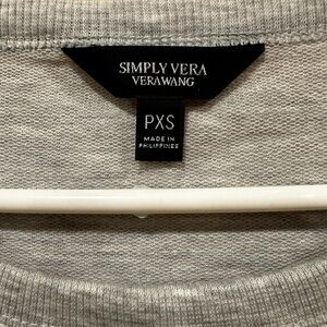 Simply Vera Vera Wang Gray Top